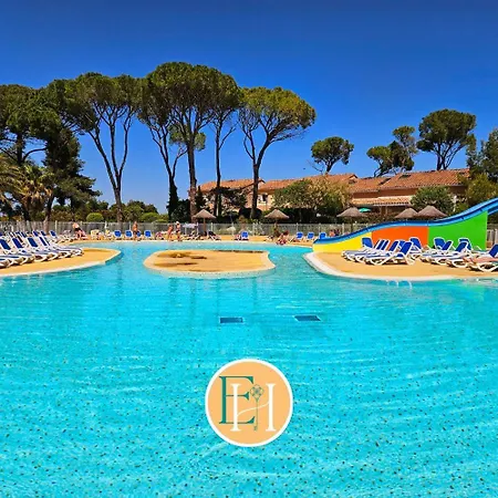 Holiday home Les Hauts De - De Familiale - Piscine Toute L'annee *