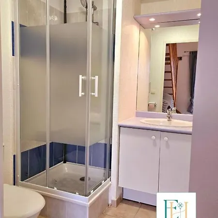 Les Hauts De - Résidence De Familiale - Piscine Toute L'année Hébergement de vacances